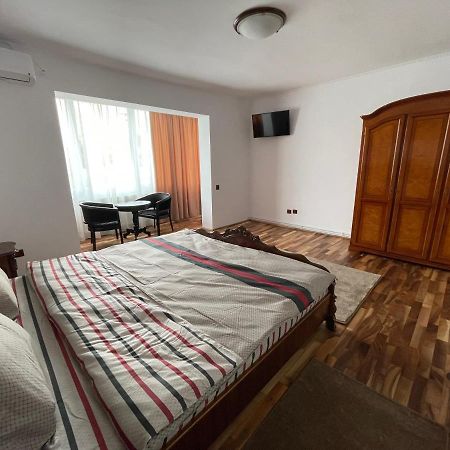 Târgu-Mureş M & I Apartment 3 מראה חיצוני תמונה
